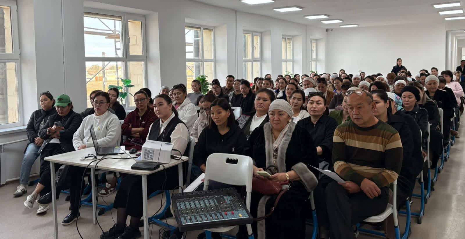 image-30-10-25-12-19